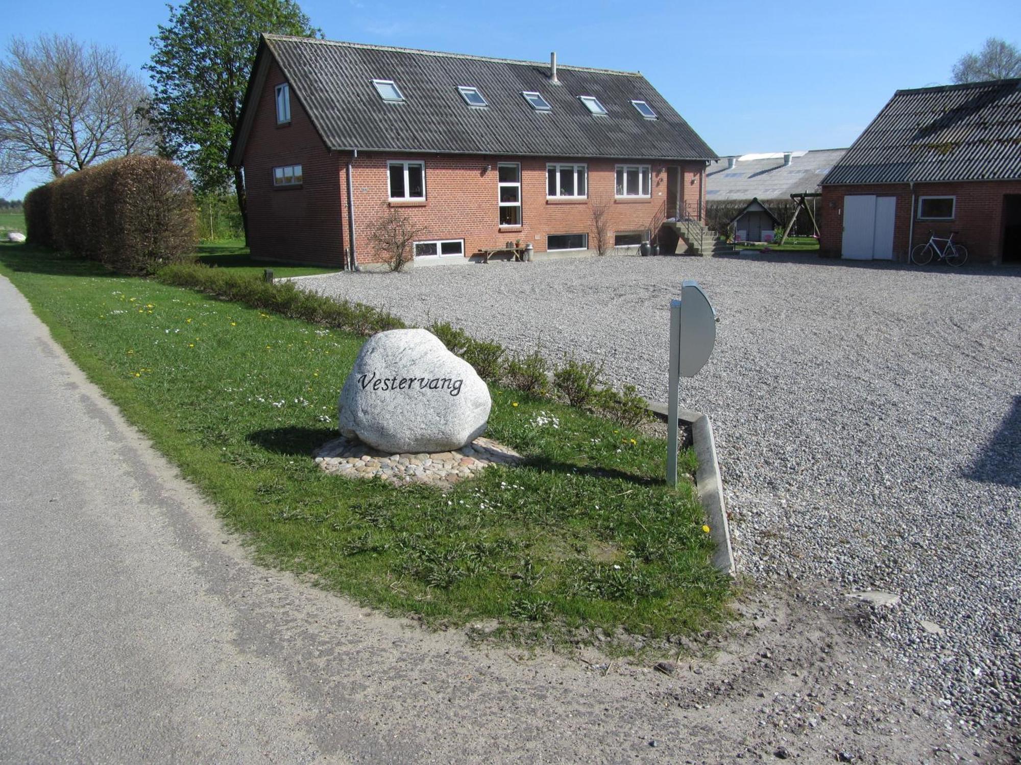 Vestervang Bed & Breakfast Vildbjerg Exterior photo